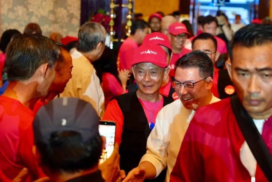 Kluang DAP Fundraising Dinner — Nga Kor Ming — Photo 1: Kluang DAP Fundraising Dinner