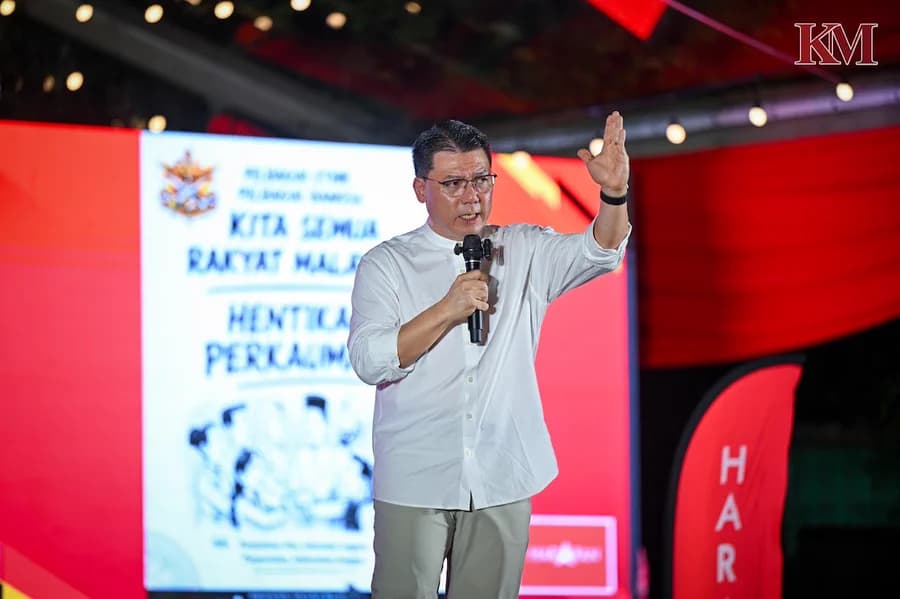 Syabas & tahniah kpd Angkatan Tehtera Diraja Malaysia yg melancarkan kempen hentikan perkauman!