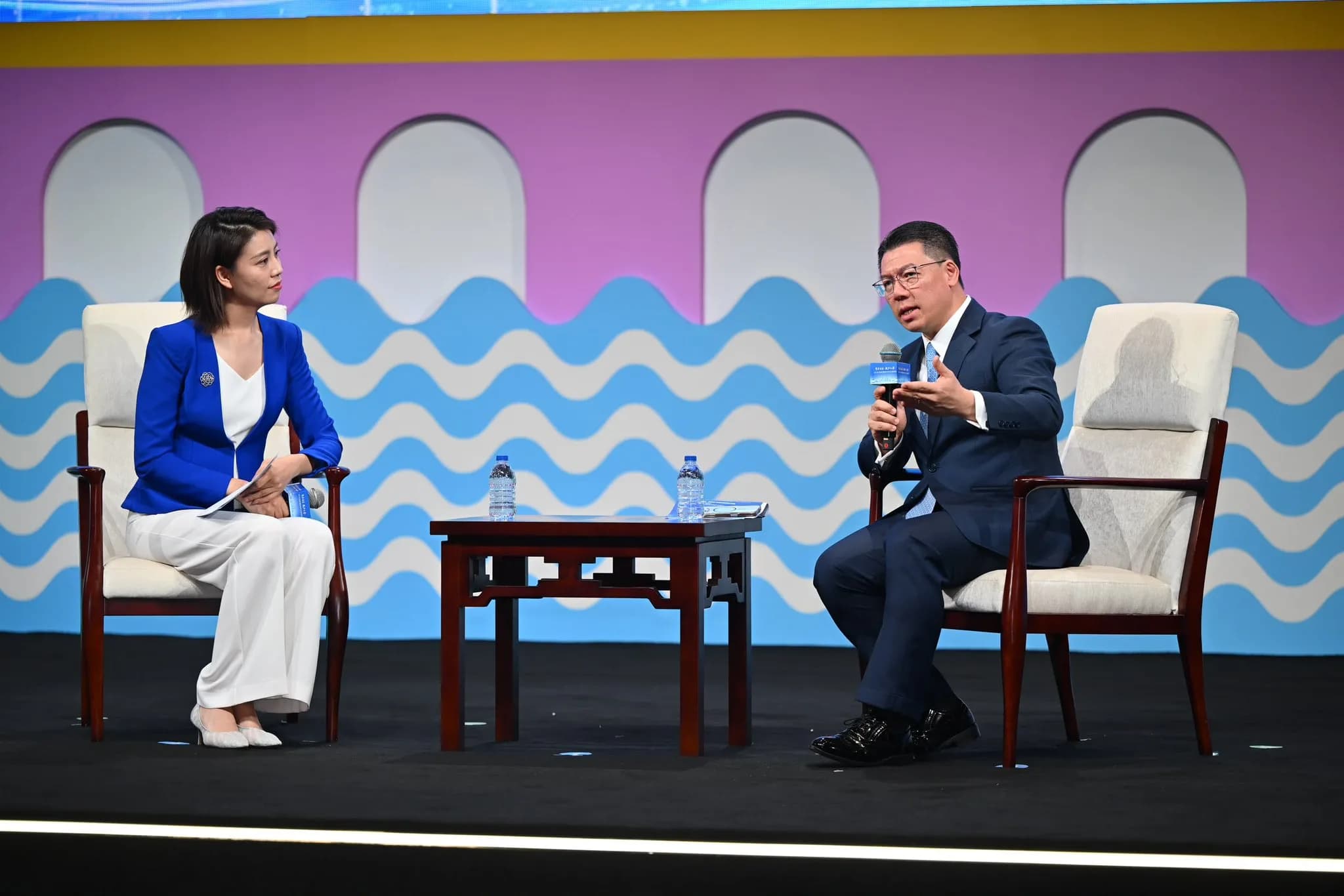 Attended high level dialogue with Shanghai financial TV.