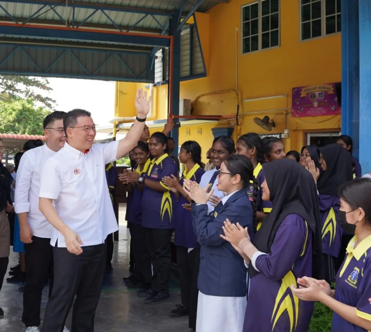 Teluk Intan dekat di hati.